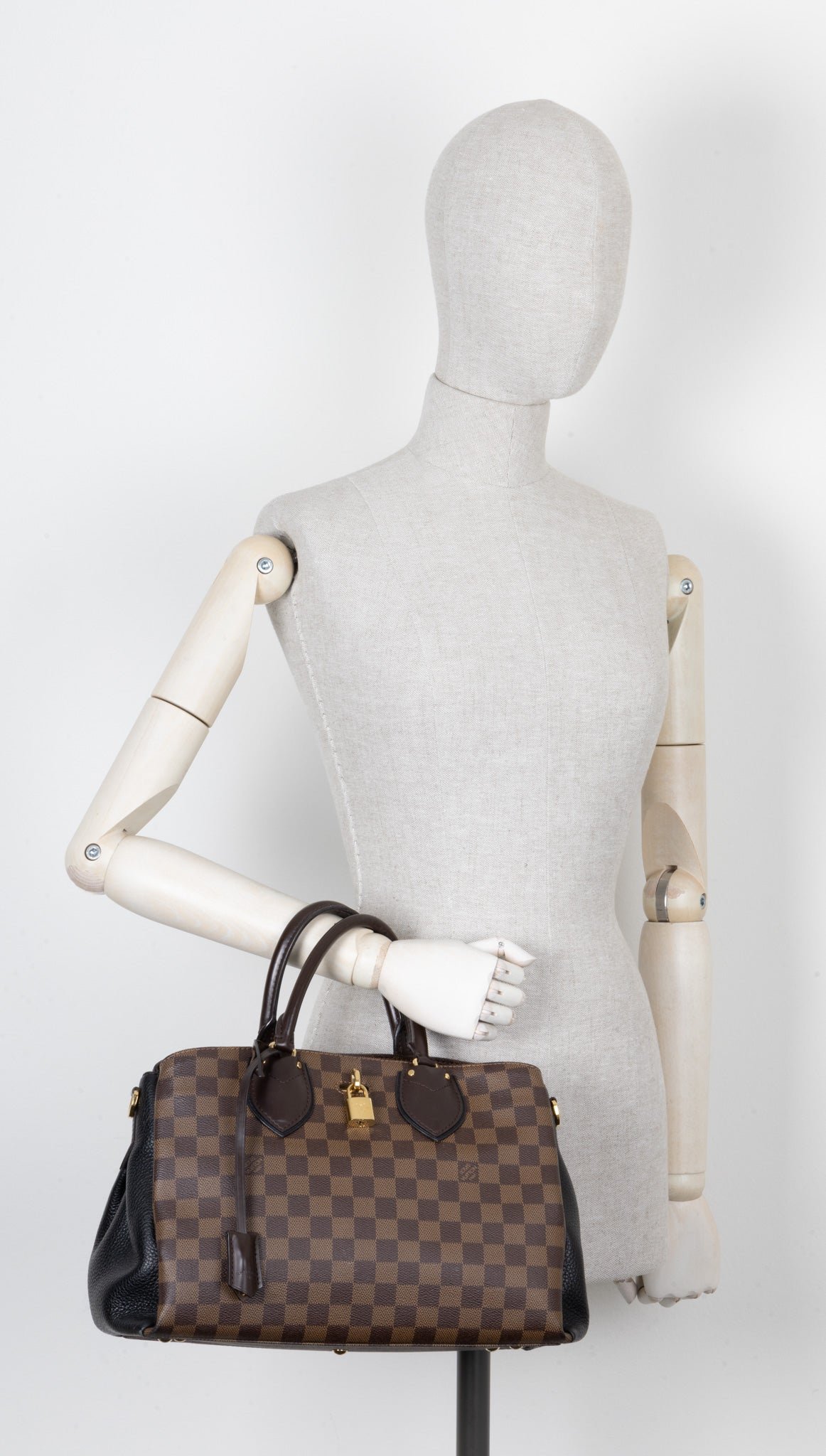 LOUIS VUITTON Normandy Bag Damier Ebene | AlmaBagz