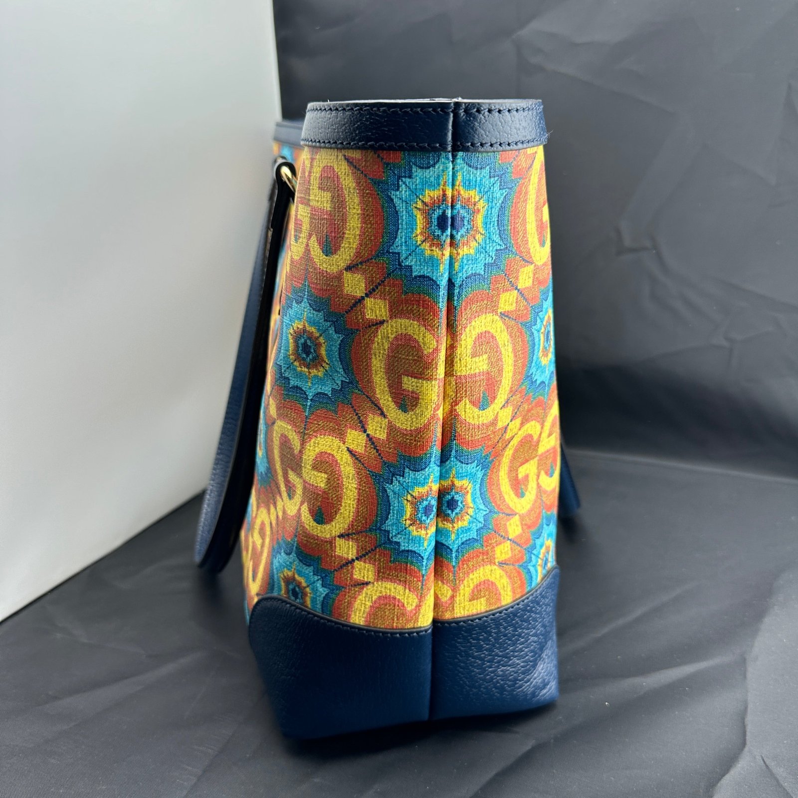 Gucci 100 Ophidia Medium Tote Bag | AlmaBagz - Image 15