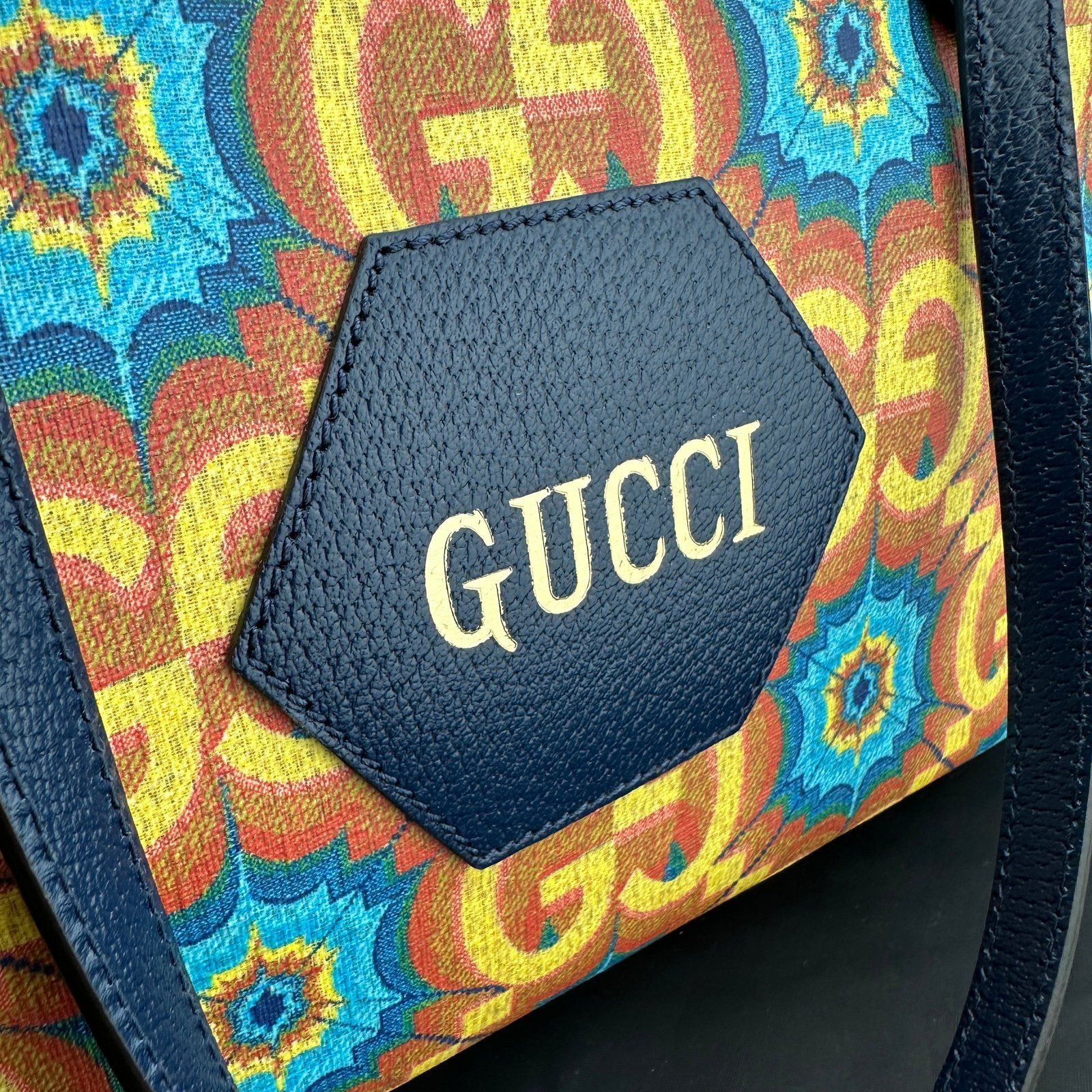 Gucci 100 Ophidia Medium Tote Bag | AlmaBagz - Image 20