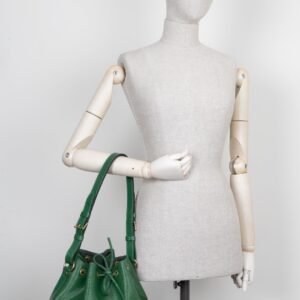 LOUIS VUITTON Petit Sac Noé Epi Green | AlmaBagz