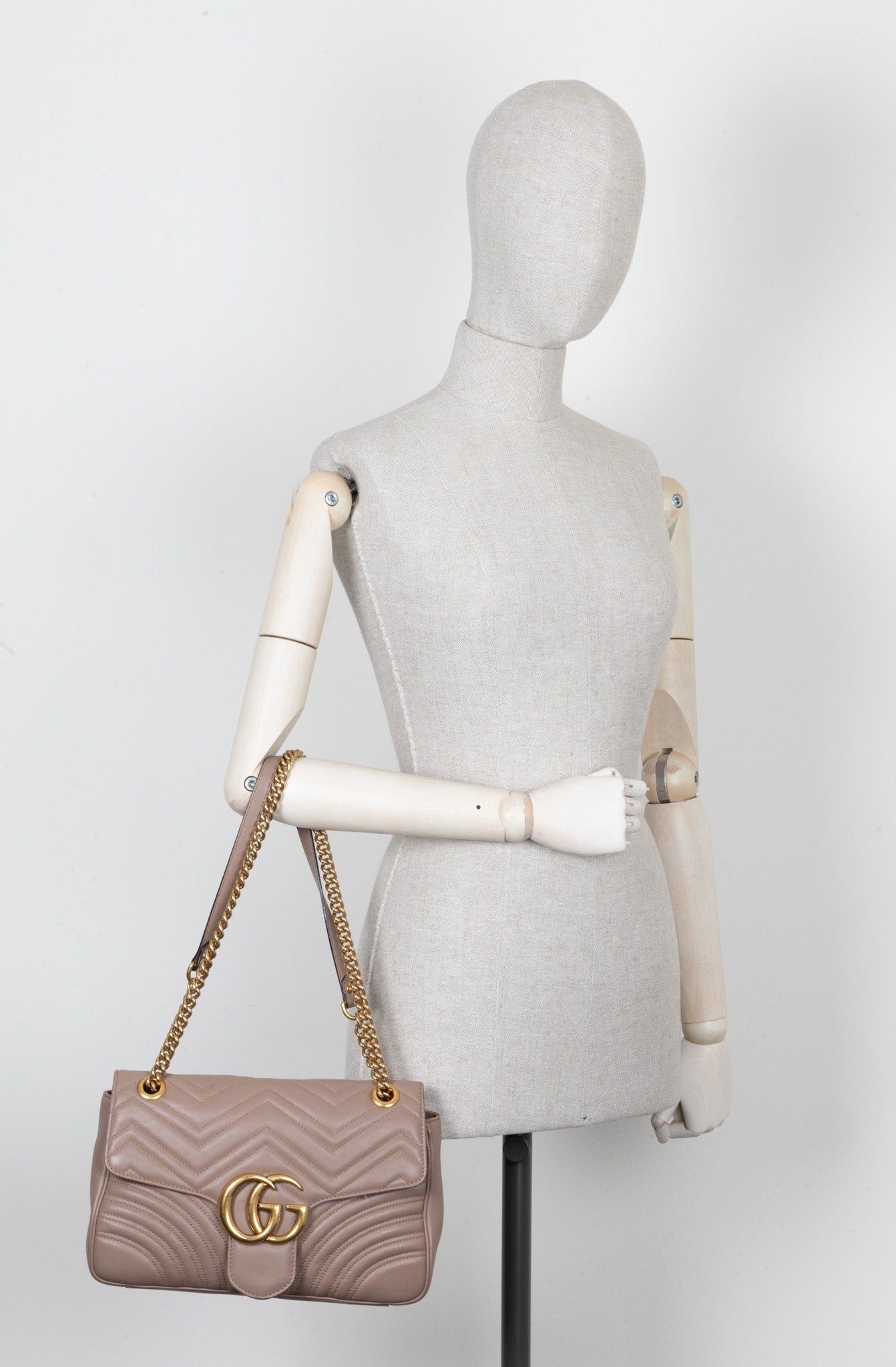 GUCCI Marmont Medium Bag Dusted Pink | AlmaBagz