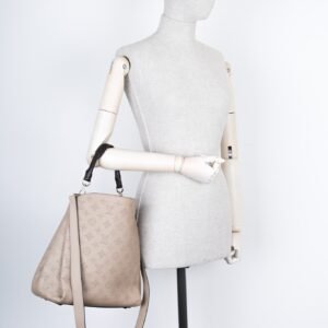 LOUIS VUITTON Babylone PM Mahina Beige | AlmaBagz