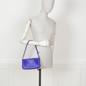 LOUIS VUITTON Pochette Bag Epi Figue | AlmaBagz