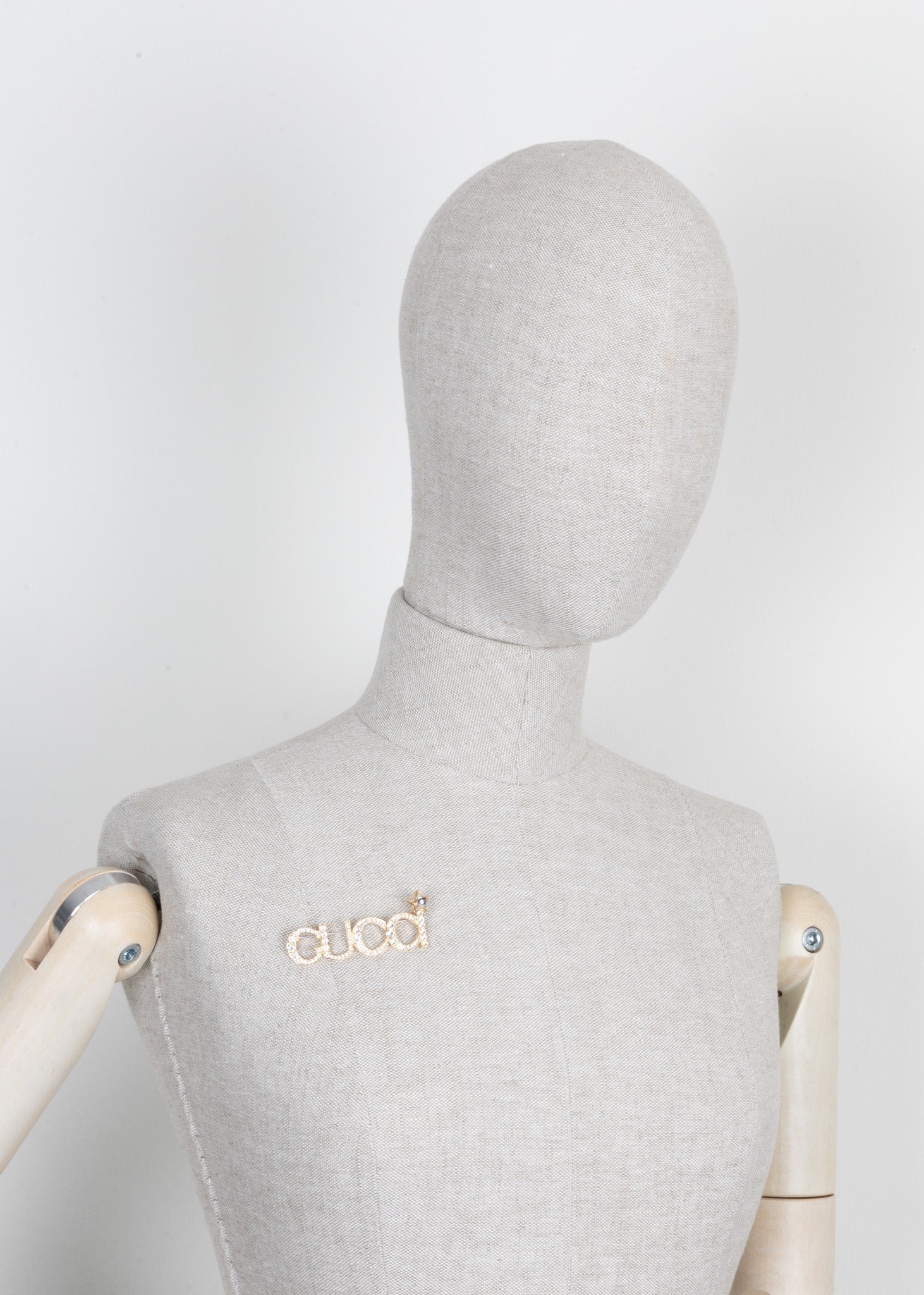 GUCCI Strass Brooch Gold | AlmaBagz