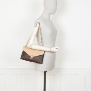 LOUIS VUITTON Pallas Chain Bag MNG Beige | AlmaBagz