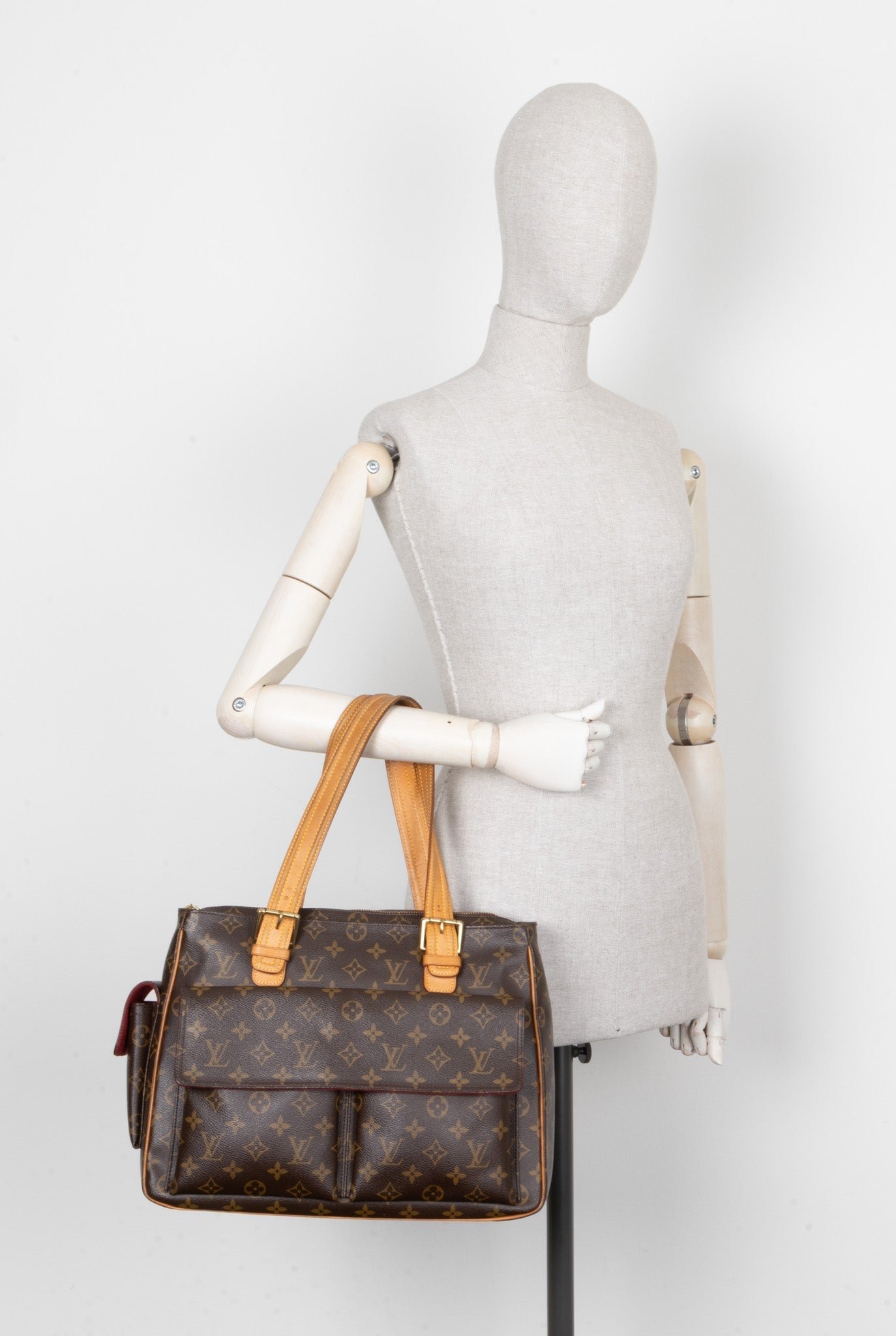 LOUIS VUITTON Multipli Cite Shoulder Bag MNG Canvas | AlmaBagz