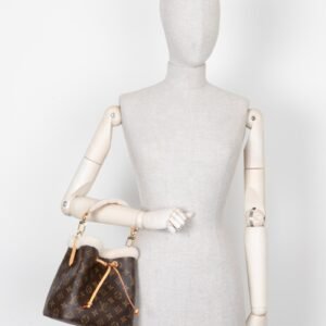 LOUIS VUITTON BB Neonoe Shearling Bucket Bag Cozygram Canvas | AlmaBagz