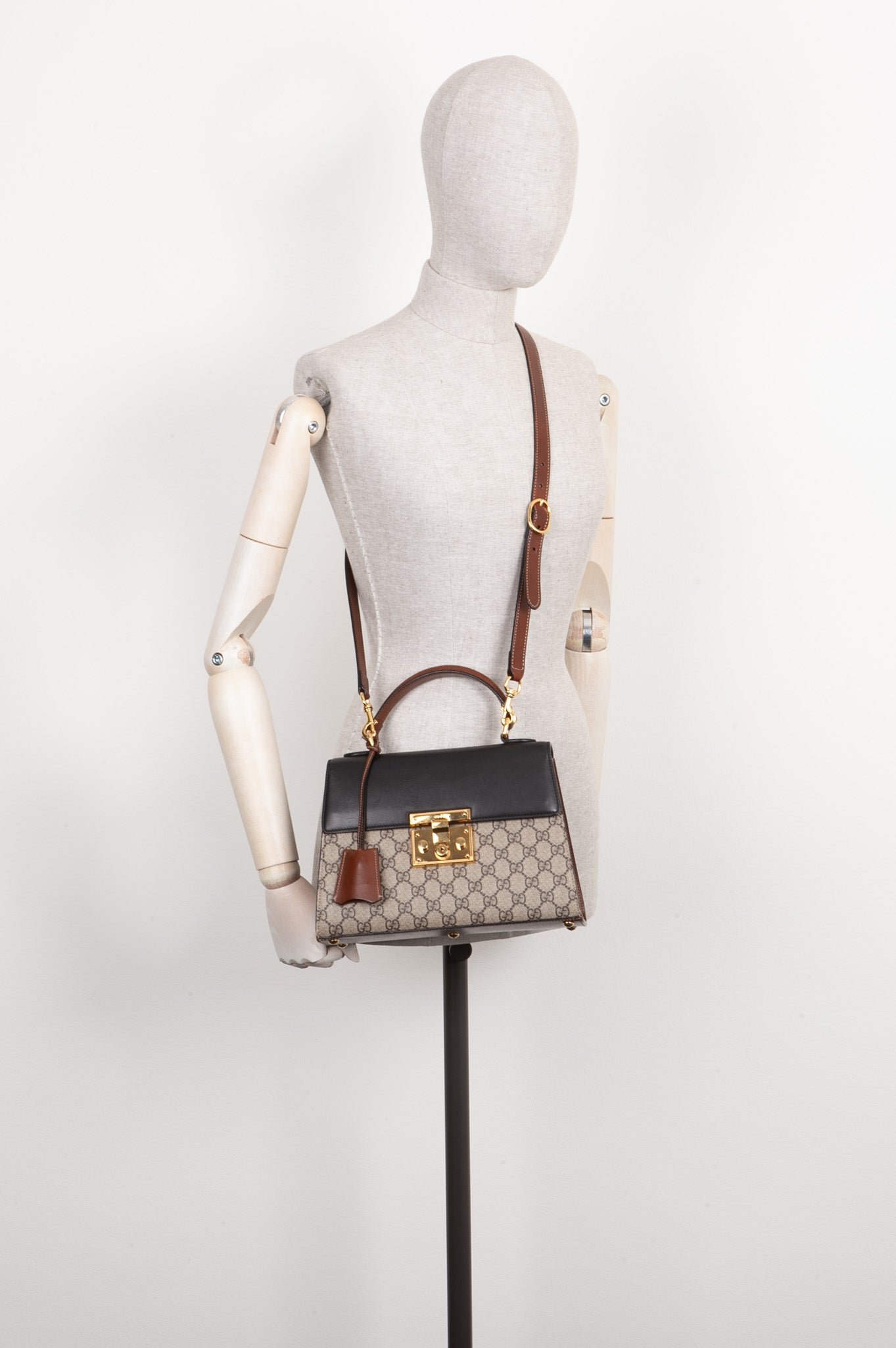 GUCCI GG Padlock Top Handle Bag Black | AlmaBagz