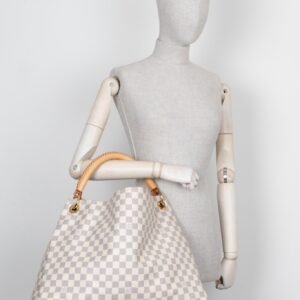 LOUIS VUITTON Artsy GM Damier Azur | AlmaBagz