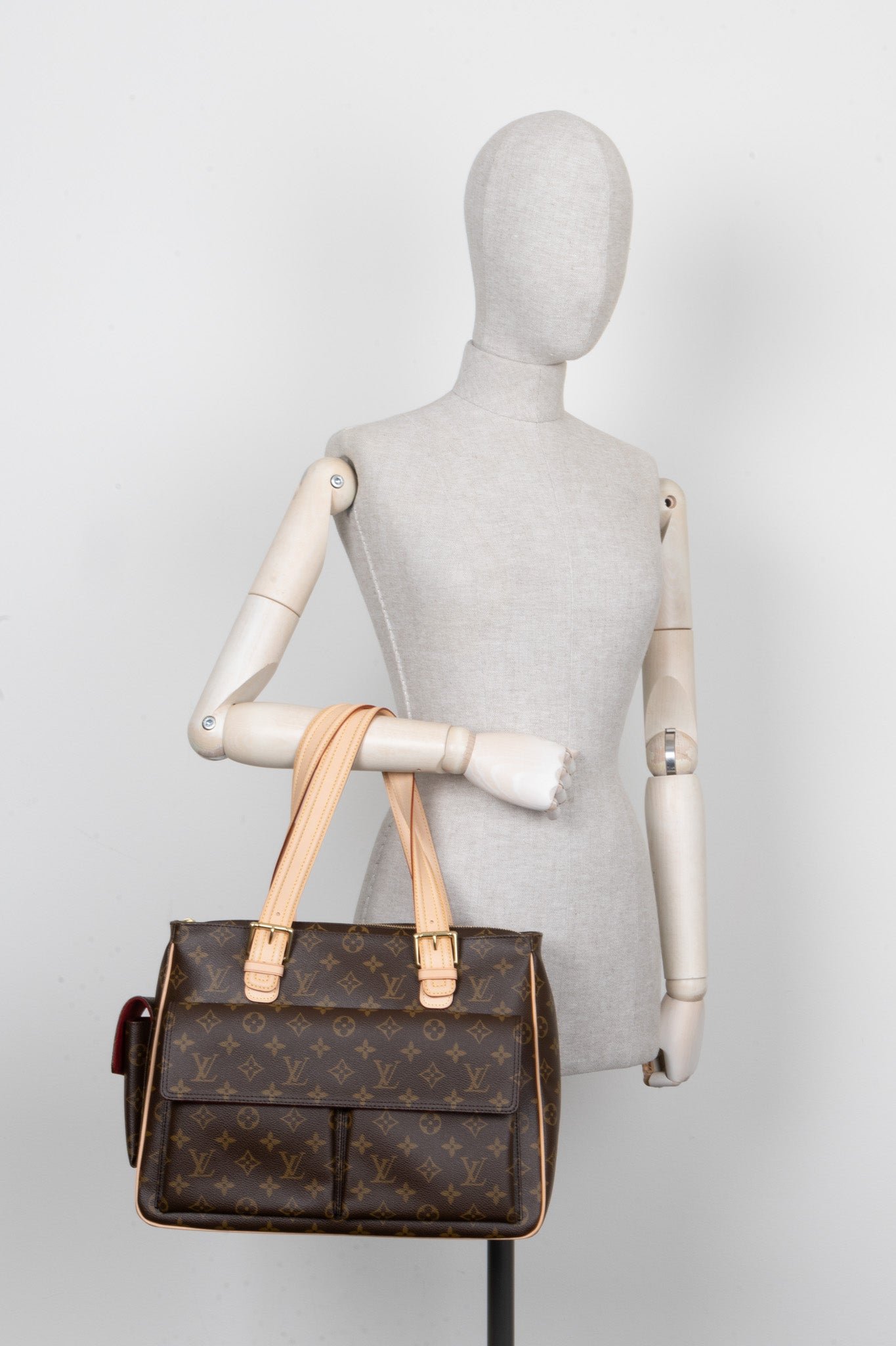 LOUIS VUITTON Multipli Cite Shoulder Bag MNG Canvas | AlmaBagz