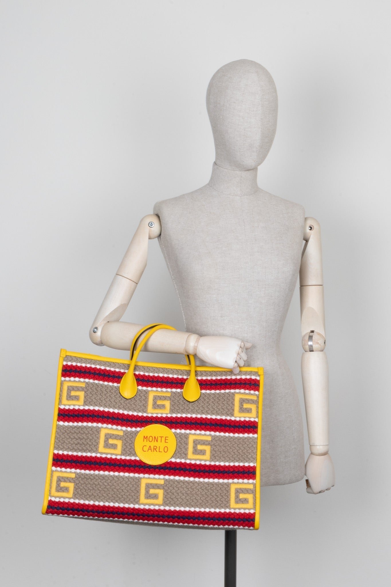 GUCCI Limited Edition Monte Carlo Crochet Tote Bag | AlmaBagz