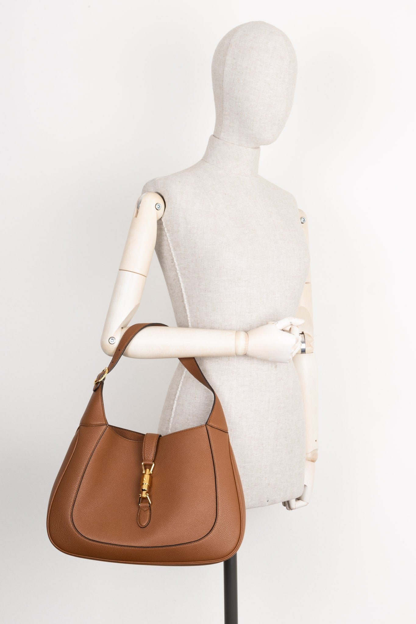 GUCCI Jackie 1961 Hobo Bag Graind Leather Brown | AlmaBagz