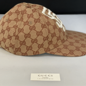 Gucci Interlocking GG Supreme Baseball Hat | AlmaBagz
