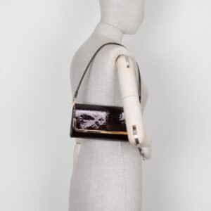 LOUIS VUITTON Rossmore Bag Vernis Amarante | AlmaBagz