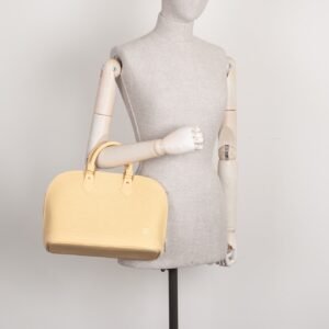 LOUIS VUITTON Alma PM Epi Vanille | AlmaBagz