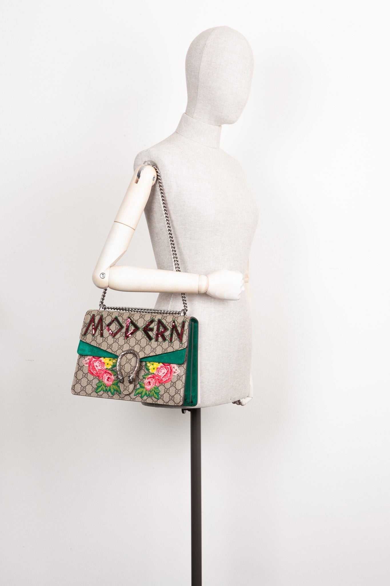 GUCCI Dionysus Bag Medium Modern | AlmaBagz