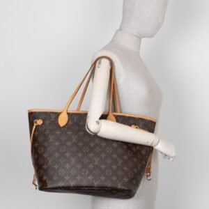 LOUIS VUITTON Neverfull MM MNG Canvas | AlmaBagz