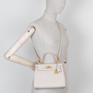 HERMES Kelly 25 Togo Beton | AlmaBagz