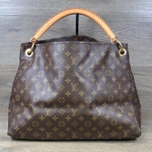 Louis Vuitton Monogram Artsy MM | AlmaBagz