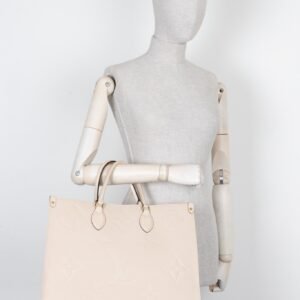 LOUIS VUITTON OnTheGo GM Tote Bag Empreinte Ivory | AlmaBagz