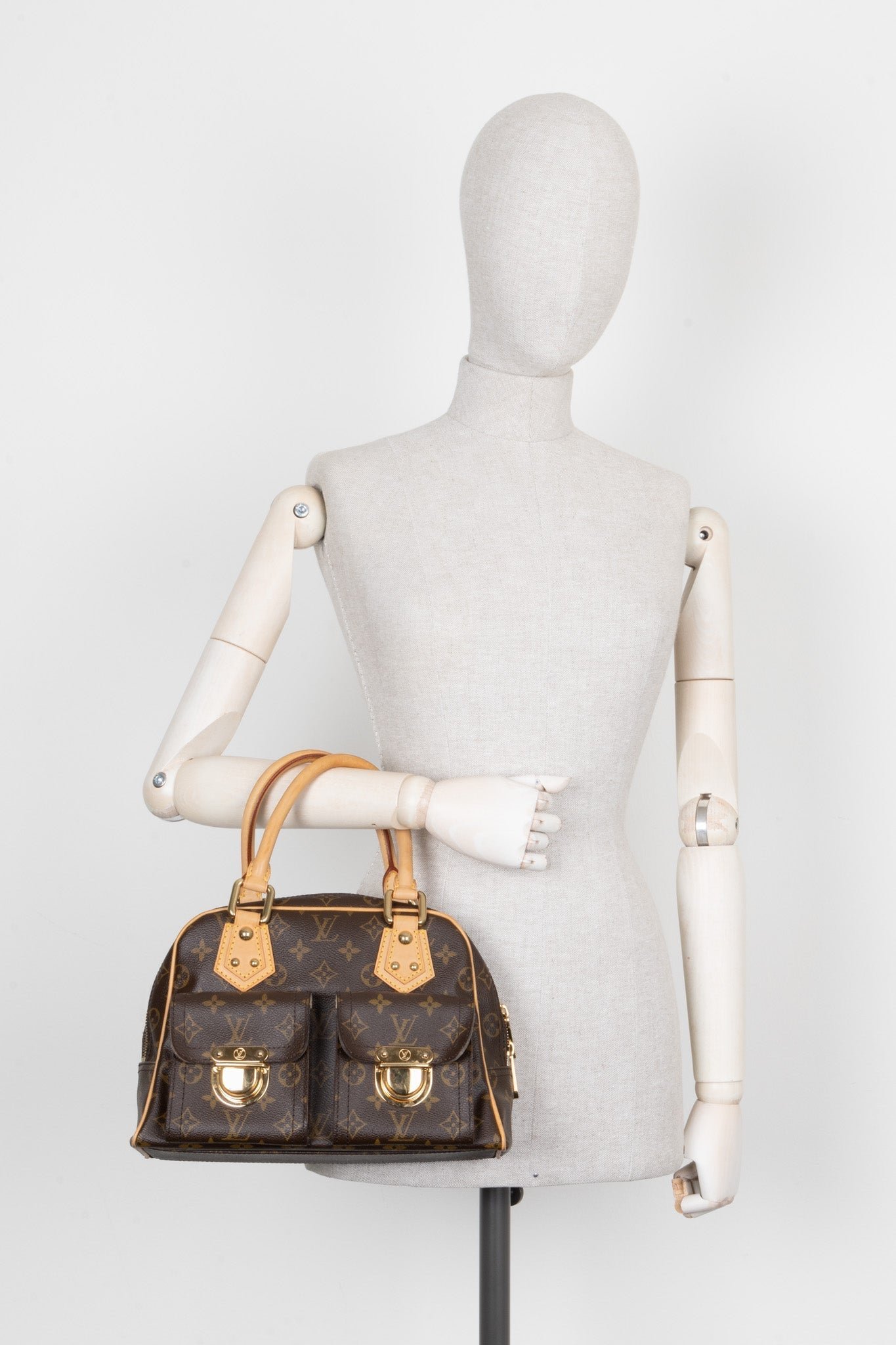 LOUIS VUITTON Manhattan Bag PM MNG | AlmaBagz