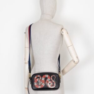 GUCCI Snake Camera Bag Leather Black | AlmaBagz