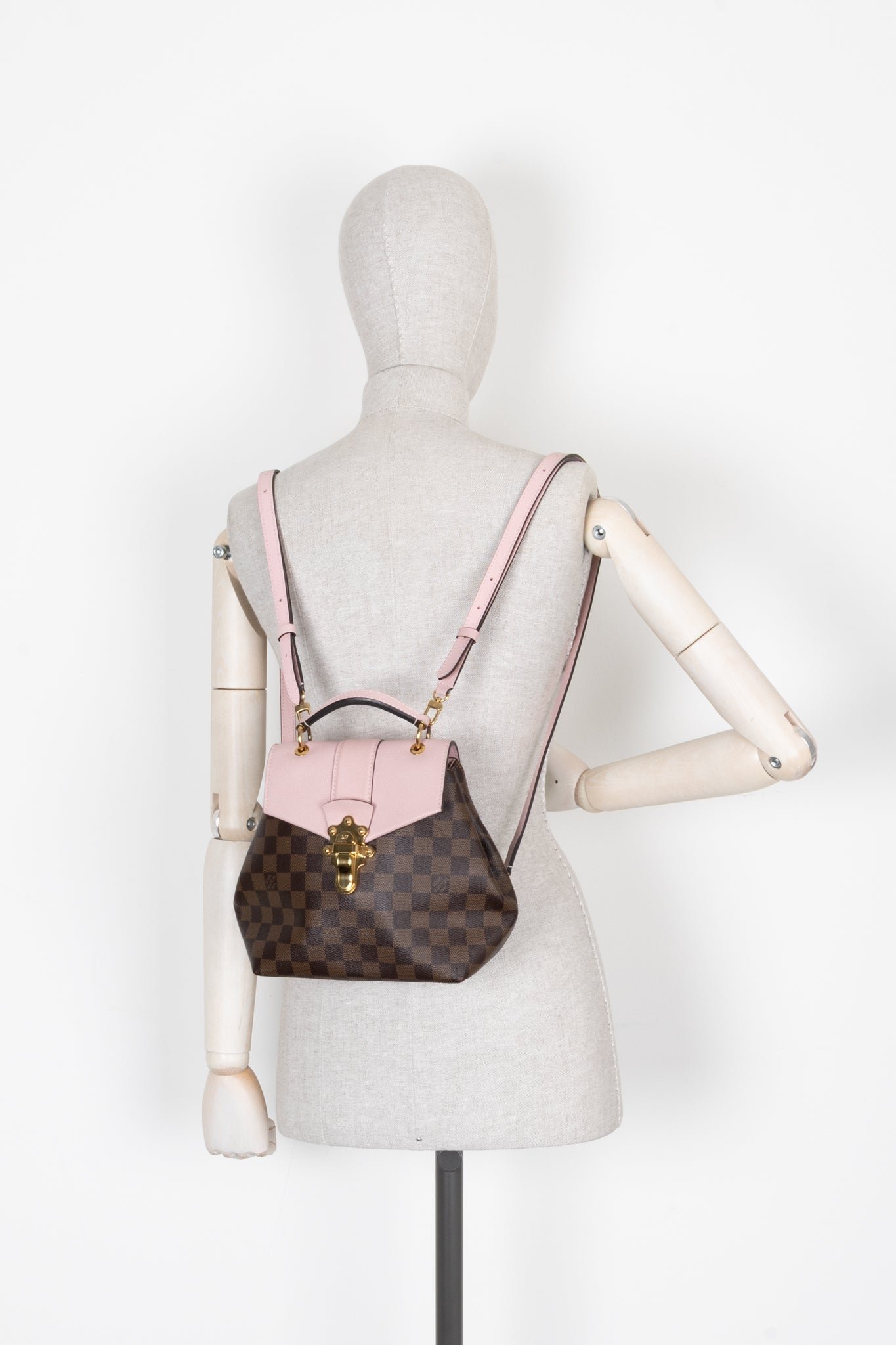 LOUIS VUITTON Clapton Backpack Damier Ebene | AlmaBagz