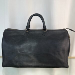 LOUIS VUITTON Black Epi Leather Speedy 40 | AlmaBagz