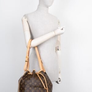 LOUIS VUITTON Petit Sac Noé MNG Canvas | AlmaBagz