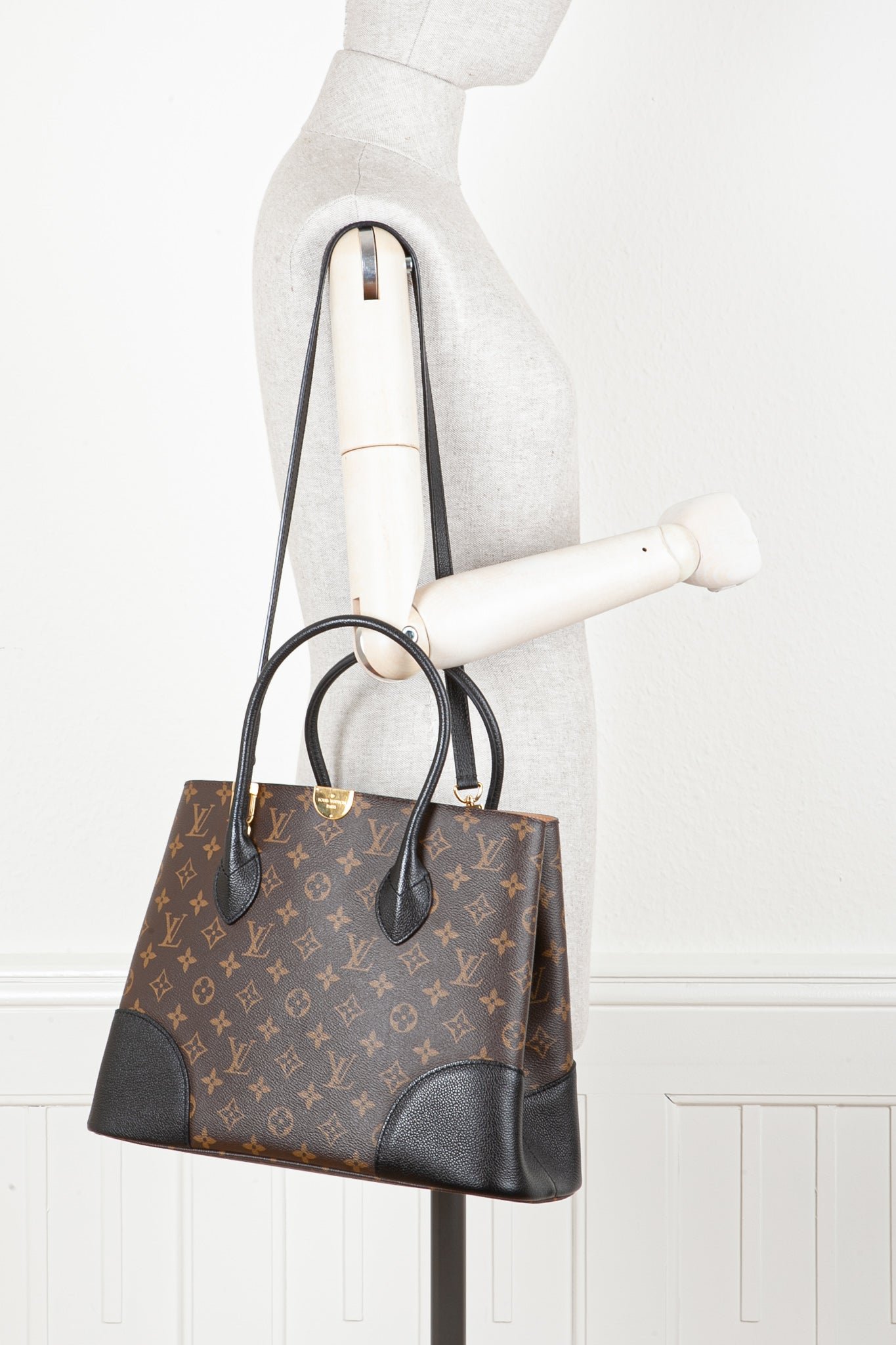LOUIS VUITTON Flandrin Handbag MNG | AlmaBagz