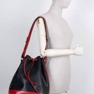 LOUIS VUITTON Grand Sac Noé Epi Red & Black | AlmaBagz