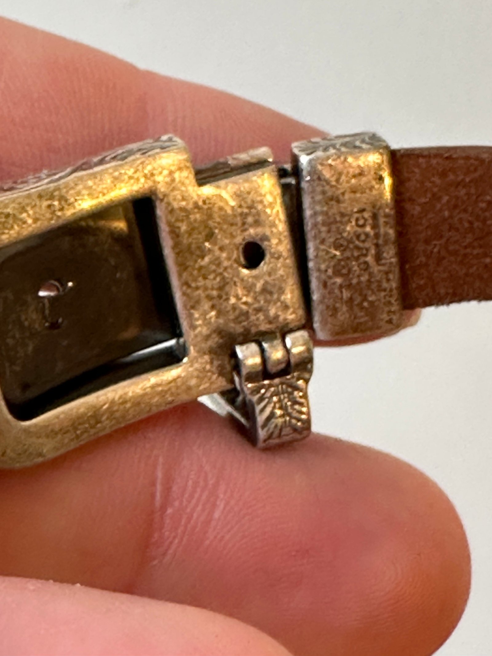 Gucci Anger Forest Wolf Head Leather Bracelet in Brown | AlmaBagz - Image 11