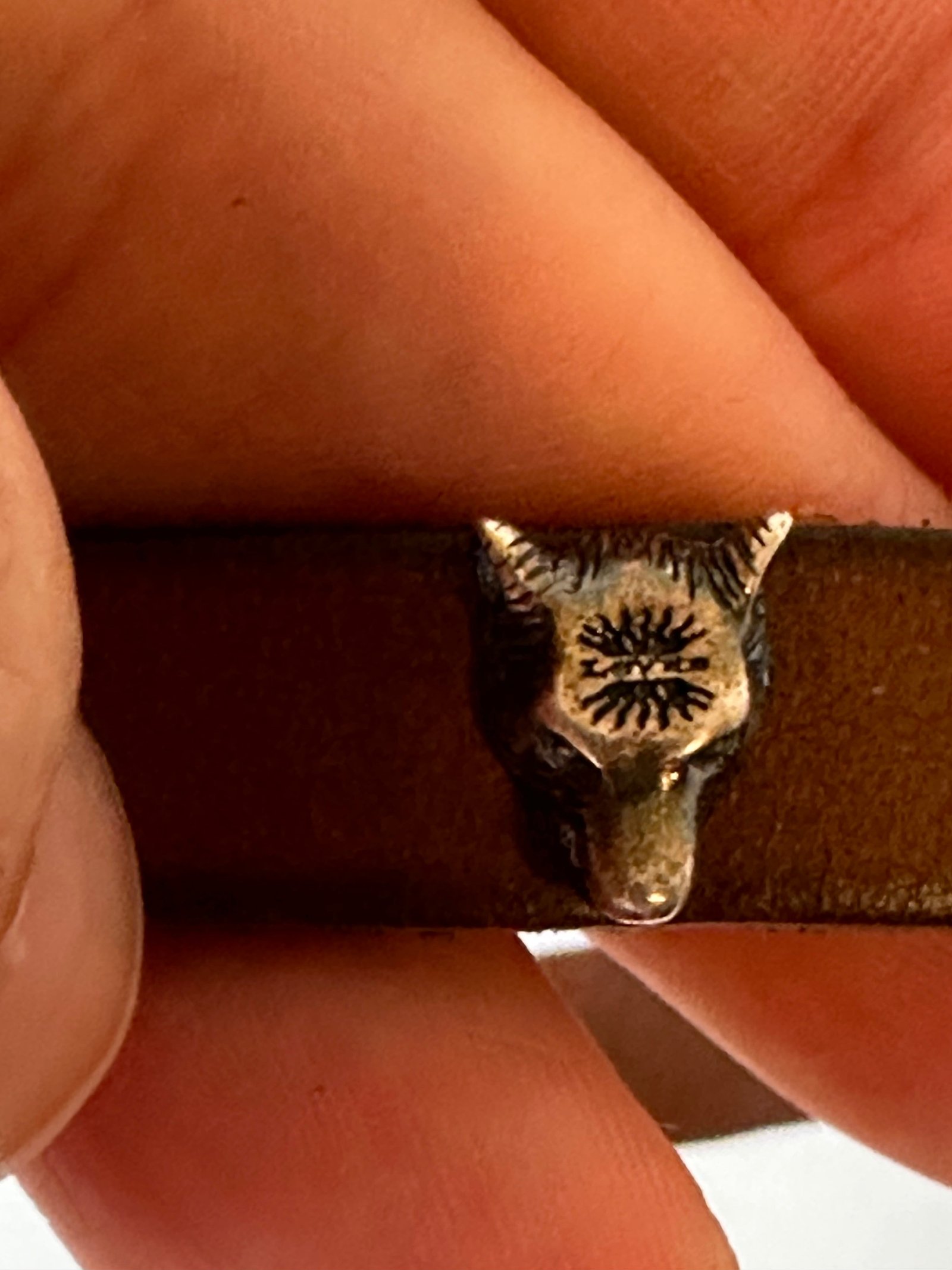 Gucci Anger Forest Wolf Head Leather Bracelet in Brown | AlmaBagz - Image 15