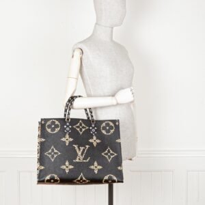 LOUIS VUITTON Onthego GM MNG Giant Jungle | AlmaBagz