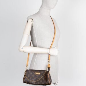 LOUIS VUITTON Eva Pochette MNG Canvas | AlmaBagz