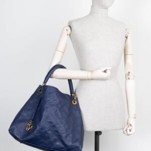 LOUIS VUITTON Artsy MM Empreinte Blue | AlmaBagz