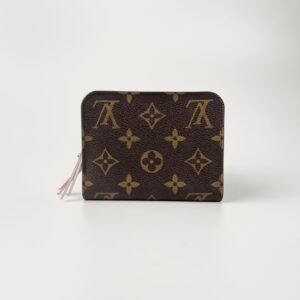 Louis Vuitton Monogram Compact Wallet | AlmaBagz