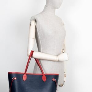 LOUIS VUITTON Neverfull MM Epi Leather Blue | AlmaBagz