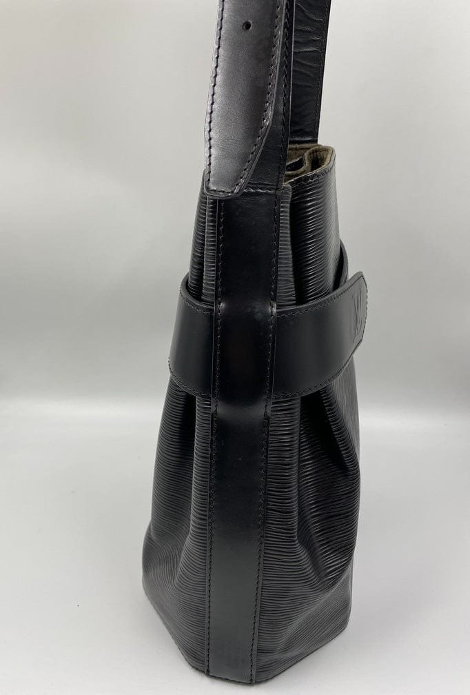 Louis Vuitton Sac d'épaule | AlmaBagz - Image 2