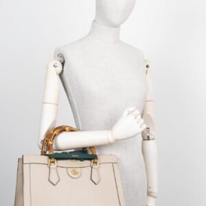 GUCCI Diana Medium Tote Bag Leather Beige | AlmaBagz