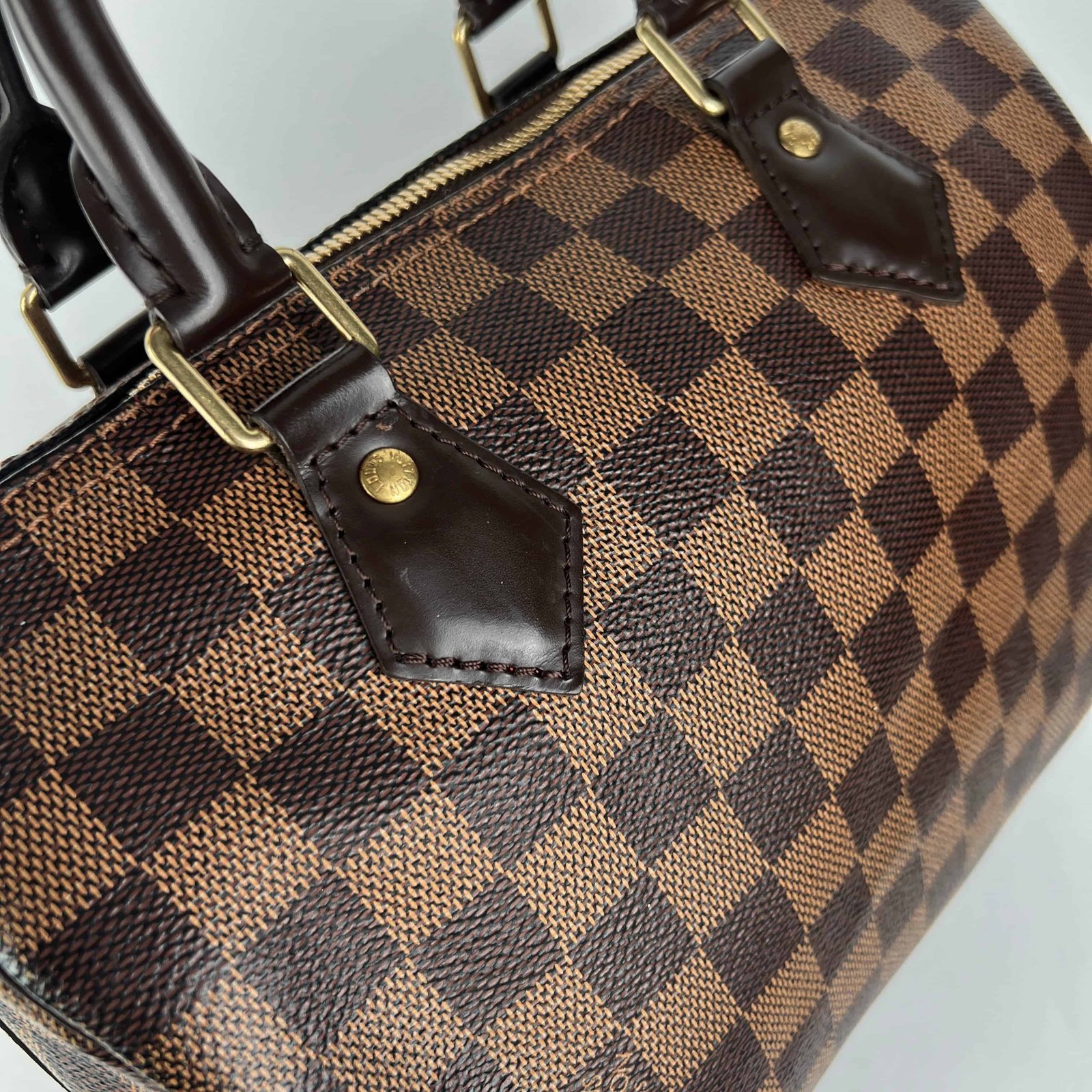 Louis Vuitton Speedy 25 Bandoulliere Damier Eben | AlmaBagz - Image 11