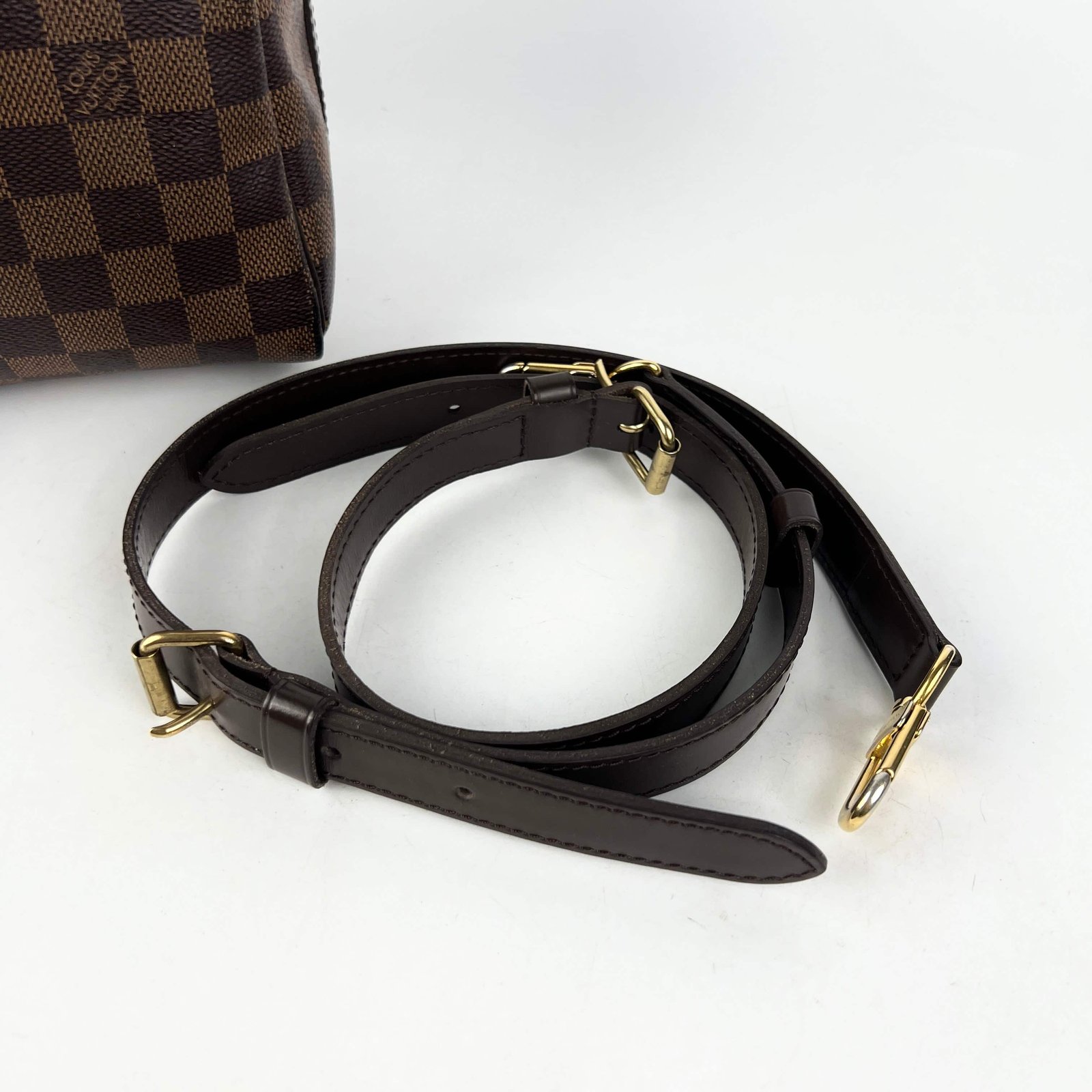 Louis Vuitton Speedy 25 Bandoulliere Damier Eben | AlmaBagz - Image 17