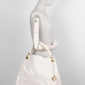 LOUIS VUITTON Artsy MM Bag Empreinte Ivory | AlmaBagz
