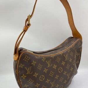 Louis Vuitton Croissant MM | AlmaBagz