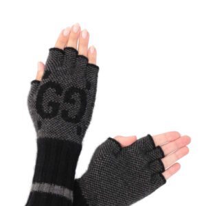 GUCCI GG Knit Gloves Charcoal Cashmere | AlmaBagz