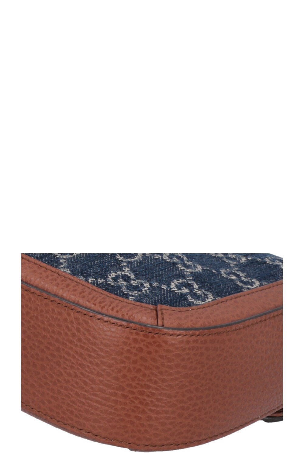 GUCCI 1955 Horsebit Crossbody Bag Supreme | AlmaBagz - Image 12