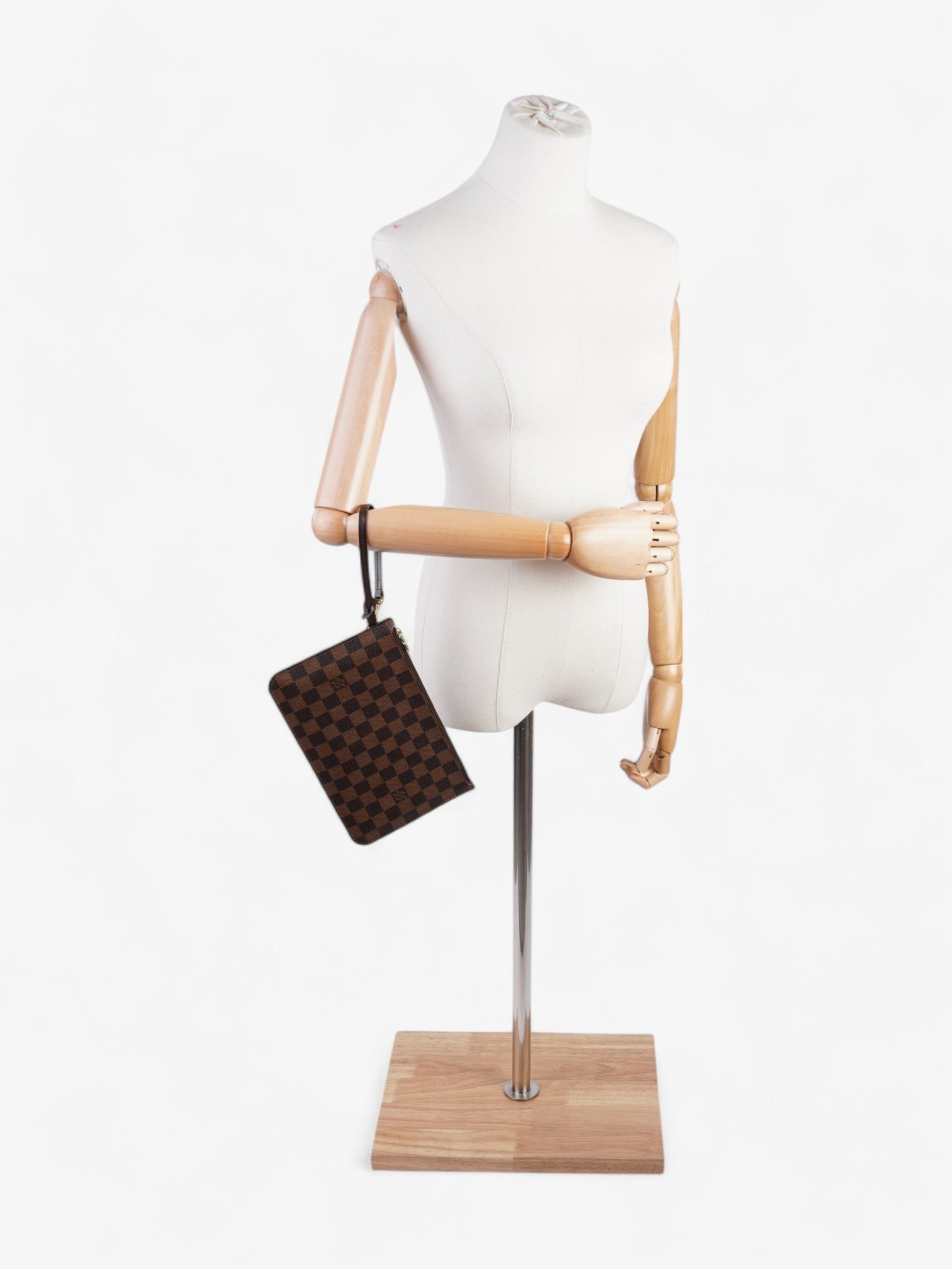 Louis Vuitton Neverful Pochette Damier Ebene Coated Canvas | AlmaBagz