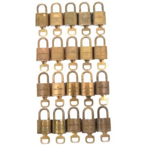 LOUIS VUITTON Cadena metal gold 20-piece set Cadena Padlock Padlock | AlmaBagz