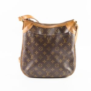 Louis Vuitton Crossbody Monogram Bag | AlmaBagz