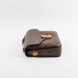 Louis Vuitton Pochette Metis Monogram | AlmaBagz